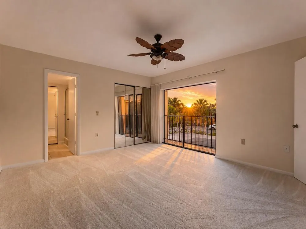 6431 SE WINDSONG LANE #117 Stuart, FL 34997