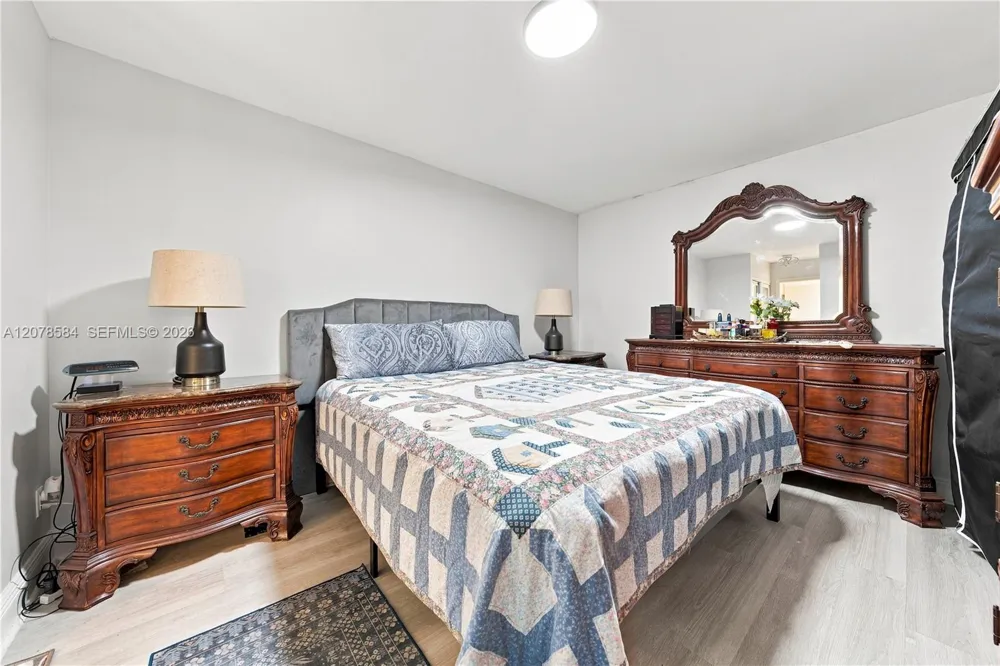 3199 Foxcroft Rd #104 Miramar, FL 33025
