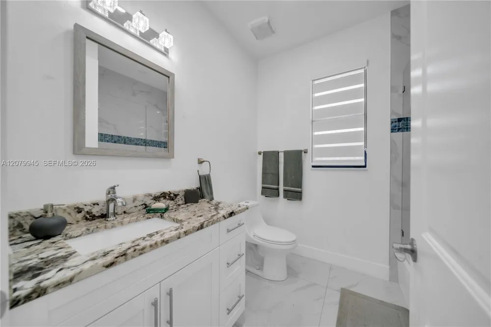 2127 SW 17TH PL Cape Coral, FL 33991
