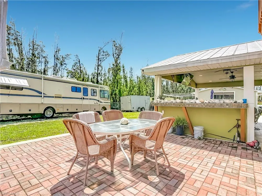 11870 Pompano Avenue Cape Coral, FL 33991