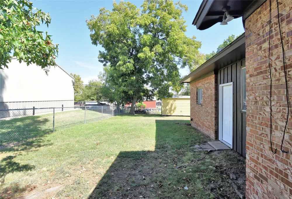 14 S Boyd Street Sapulpa, OK 74066