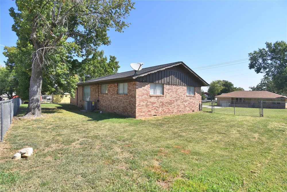 14 S Boyd Street Sapulpa, OK 74066