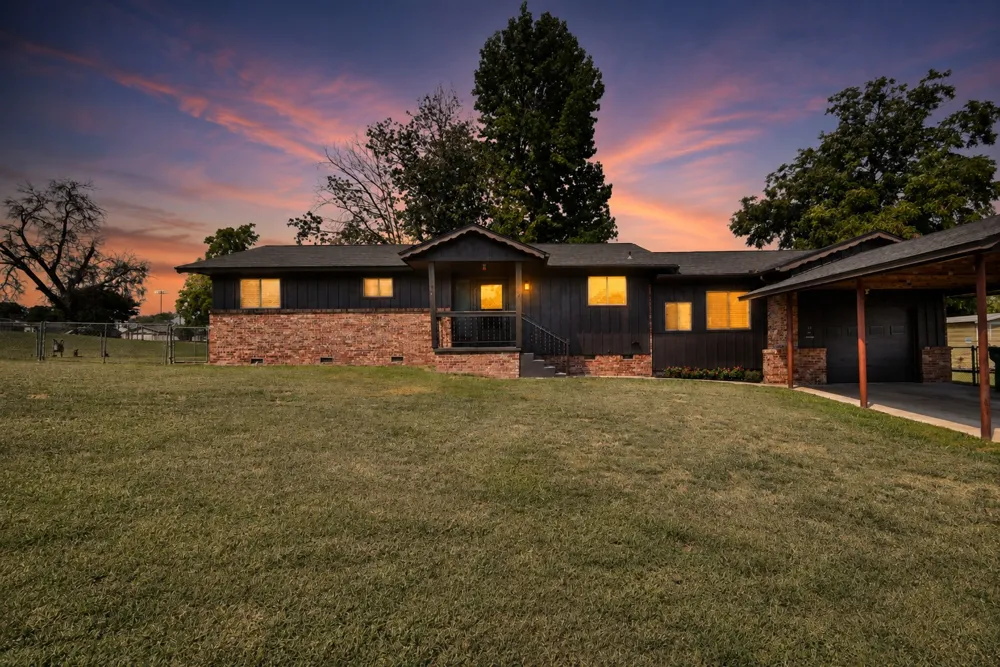14 S Boyd Street Sapulpa, OK 74066