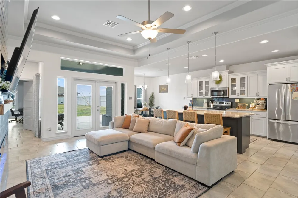 1633 Antoinette Drive Corpus Christi, TX 78418