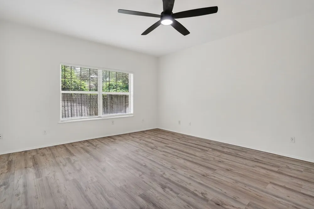 405 Cascades Rockport, TX 78382