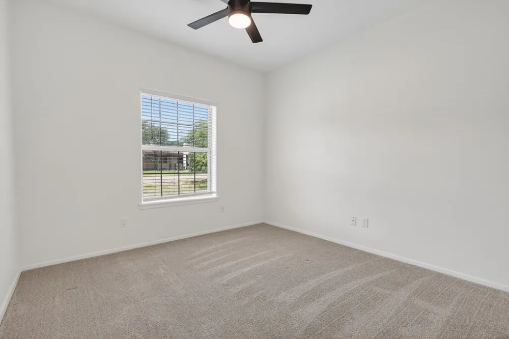 405 Cascades Rockport, TX 78382