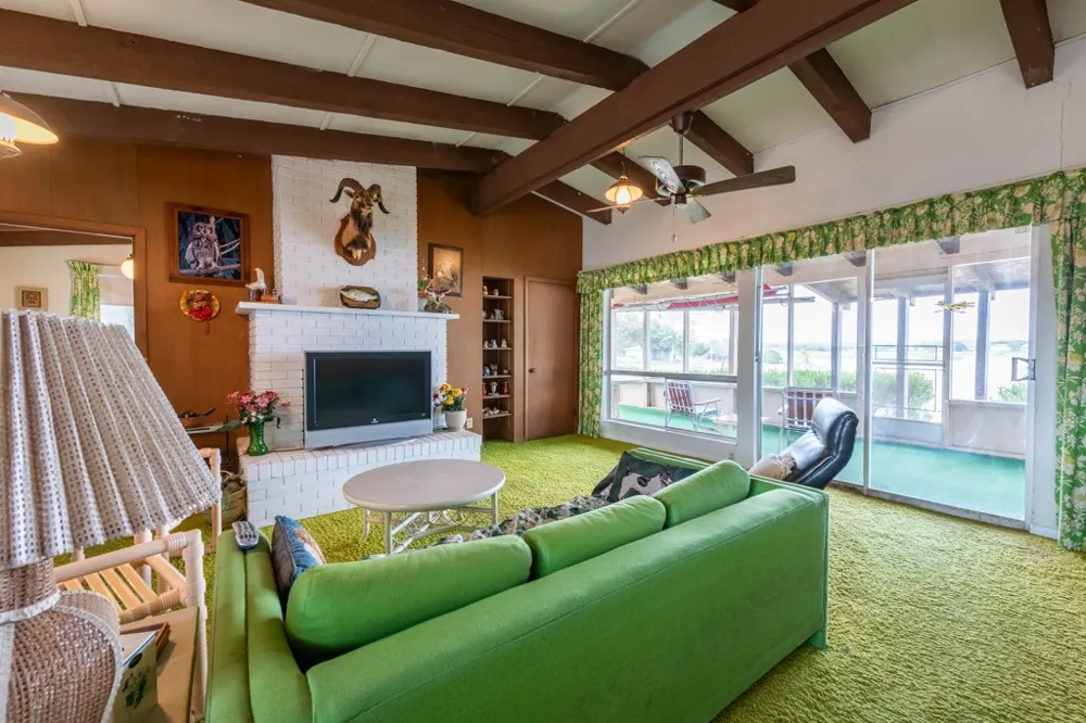 317 Carmel Drive Sandia, TX 78383