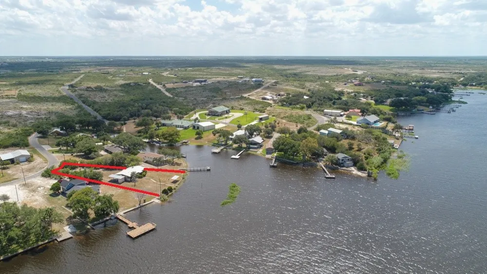 317 Carmel Drive Sandia, TX 78383