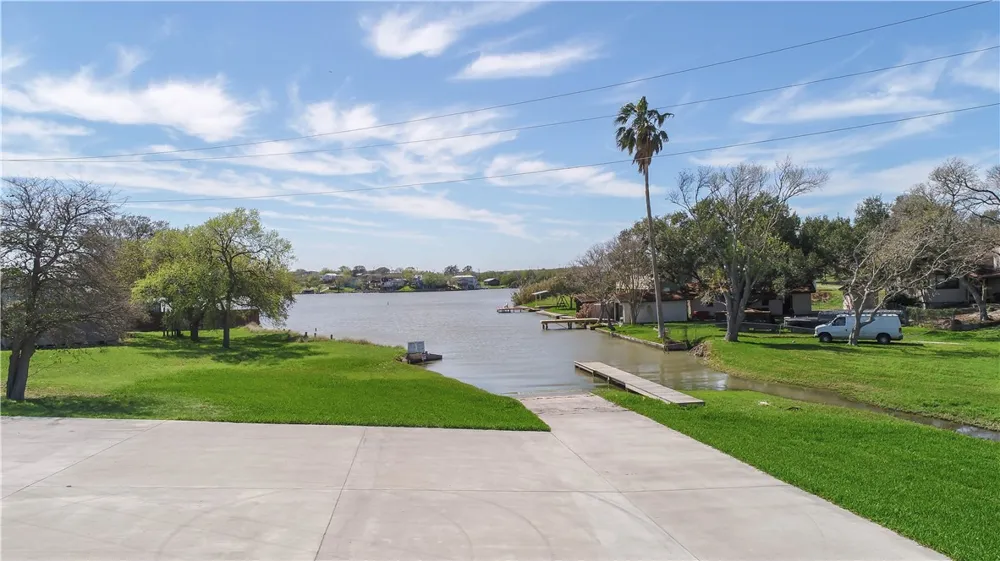 317 Carmel Drive Sandia, TX 78383