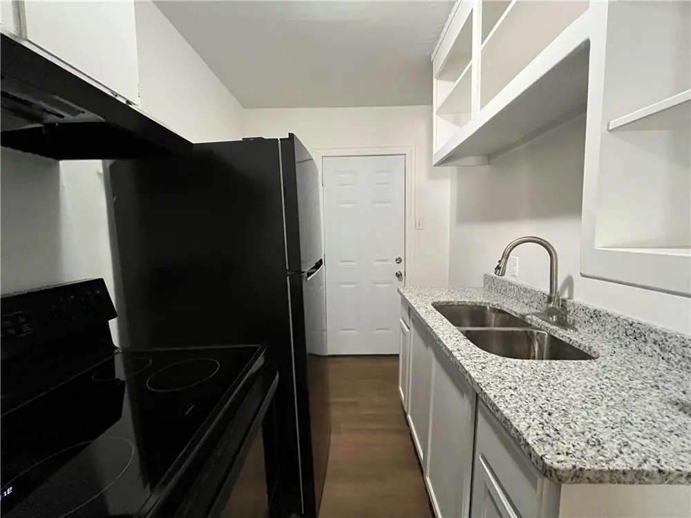 907 Elizabeth Street Corpus Christi, TX 78404