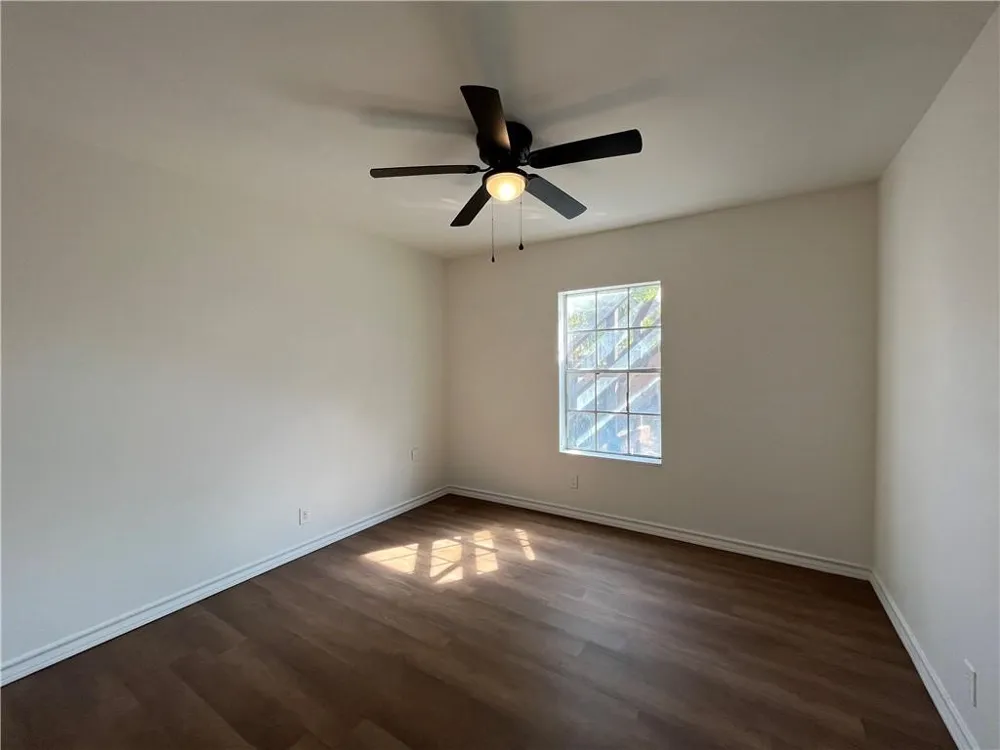 907 Elizabeth Street Corpus Christi, TX 78404