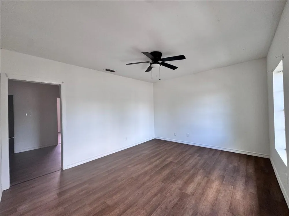 907 Elizabeth Street Corpus Christi, TX 78404
