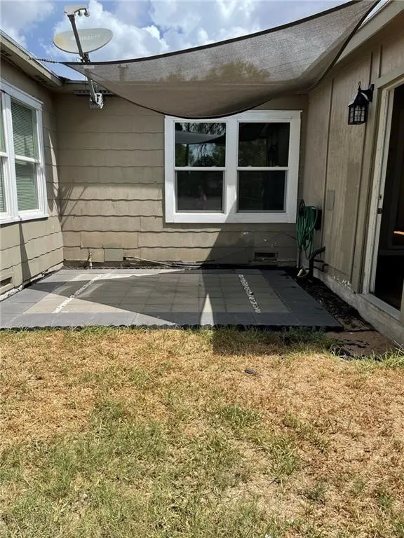 725 E Hoffman Avenue Kingsville, TX 78363