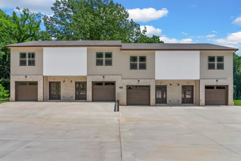 1803 Evans Rd #1