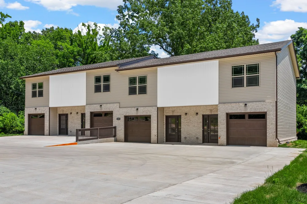 1803 Evans Rd #1 Clarksville, TN 37042