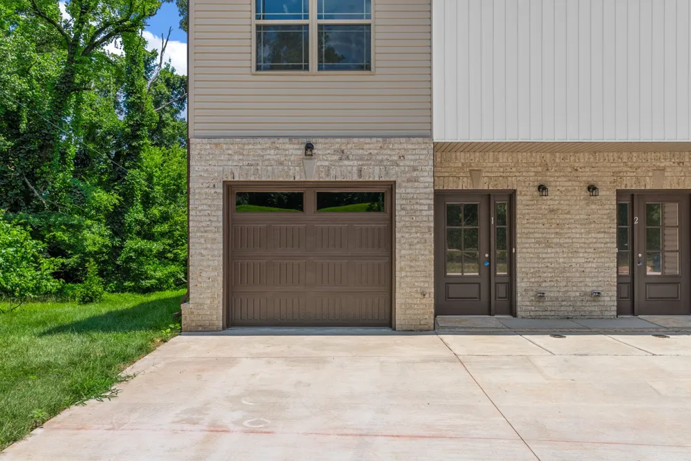 1803 Evans Rd #1 Clarksville, TN 37042