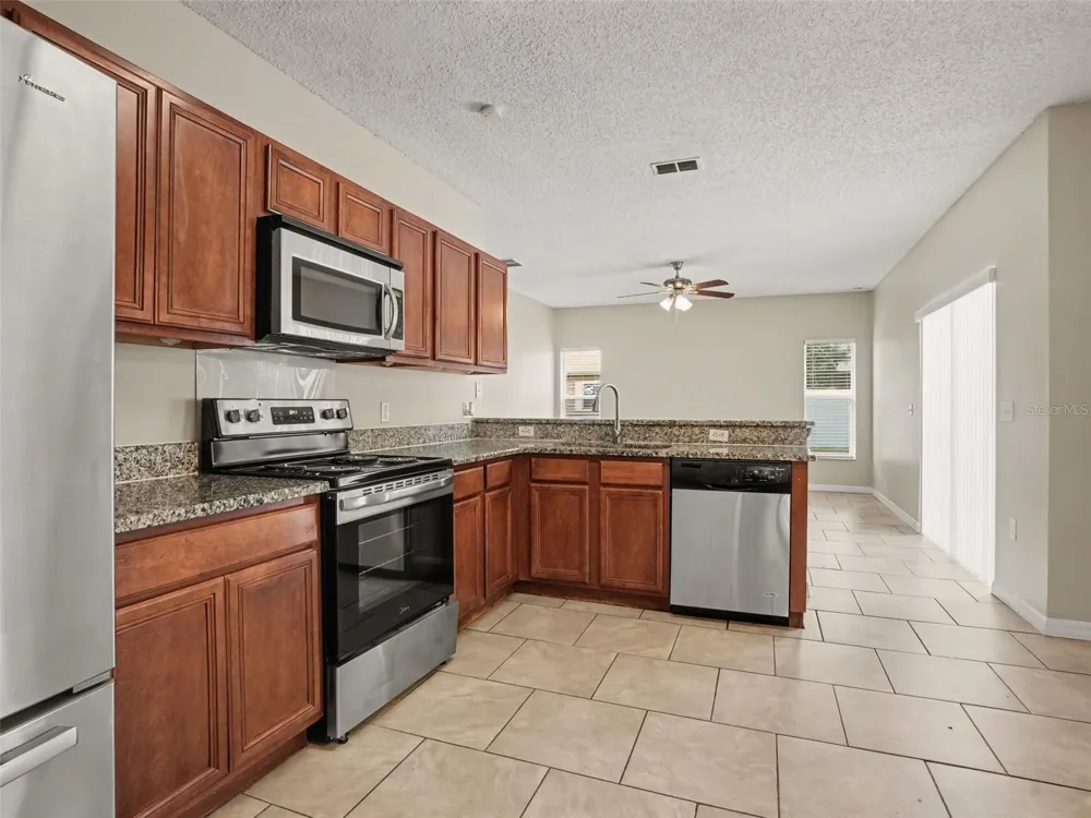 824 PALERMO COURT Kissimmee, FL 34758