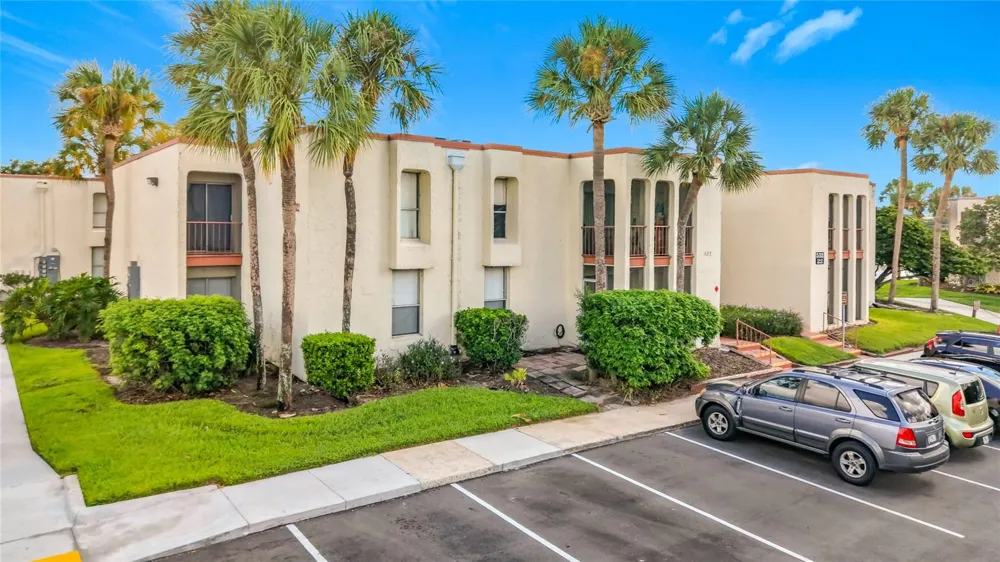 532 ORANGE DRIVE #22 Altamonte Springs, FL 32701