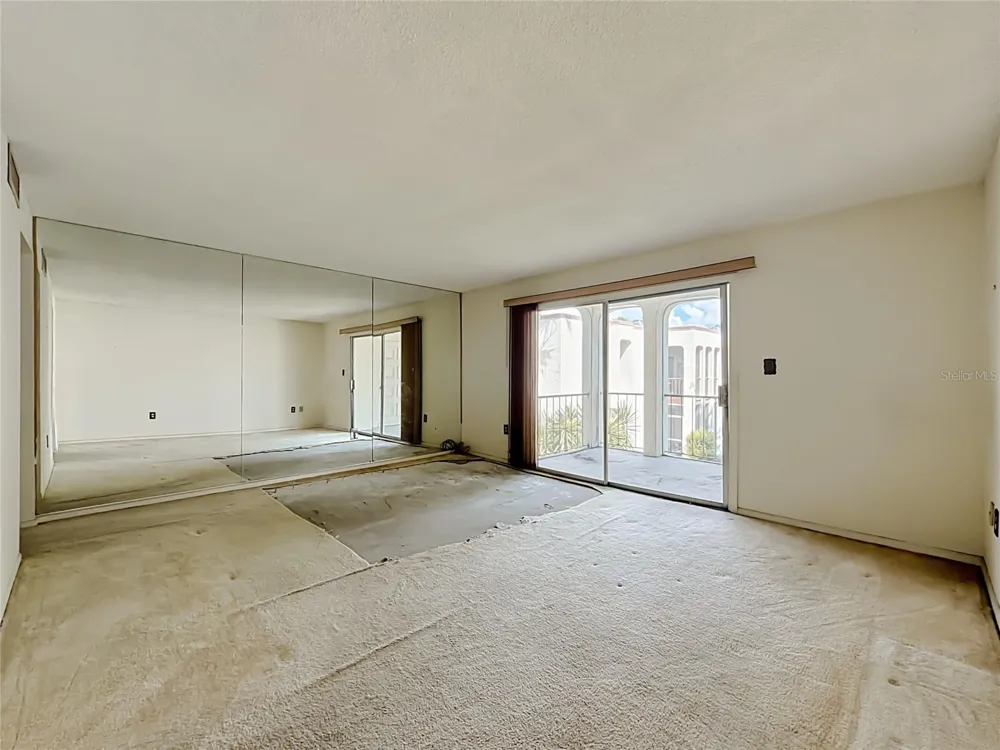 532 ORANGE DRIVE #22 Altamonte Springs, FL 32701