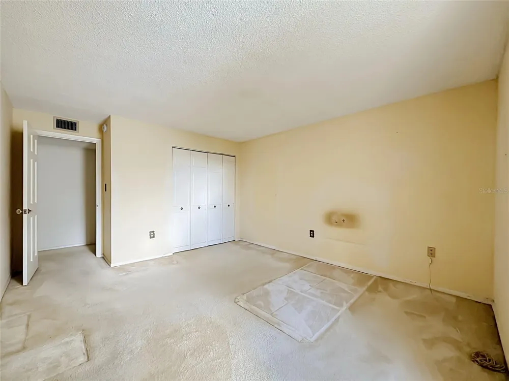 532 ORANGE DRIVE #22 Altamonte Springs, FL 32701