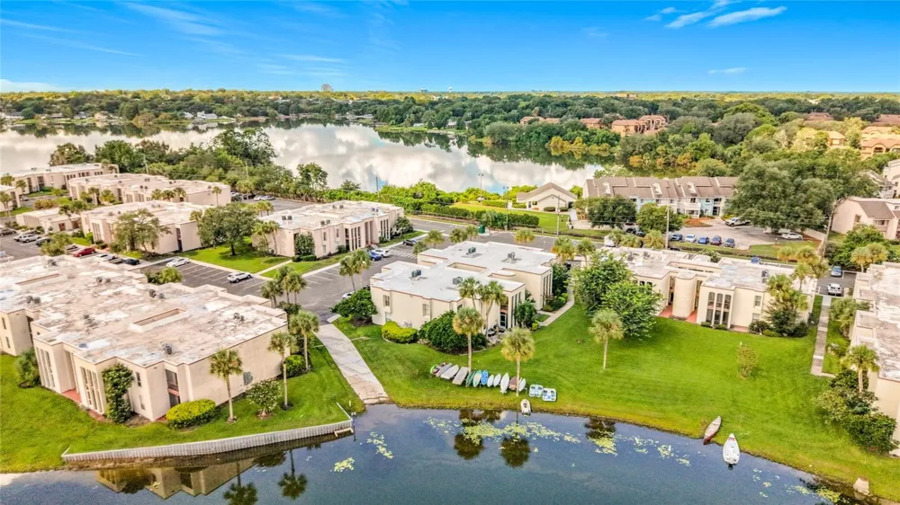 532 ORANGE DRIVE #22 Altamonte Springs, FL 32701