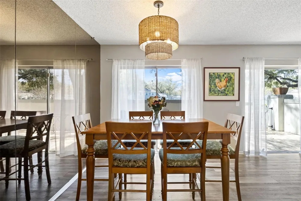 6305 MORNINGMIST COURT #6305 Temple Terrace, FL 33617