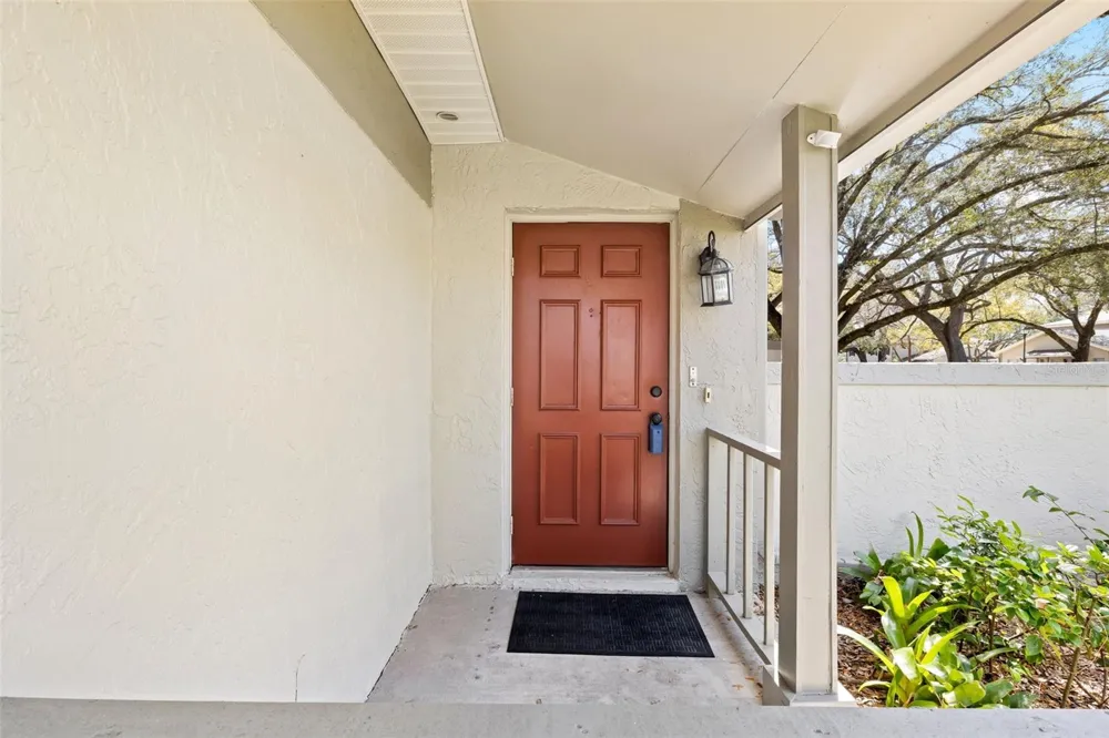 6305 MORNINGMIST COURT #6305 Temple Terrace, FL 33617