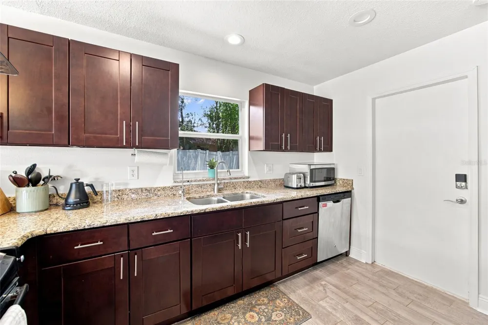 23252 CHARLSTON PLACE Land O Lakes, FL 34639