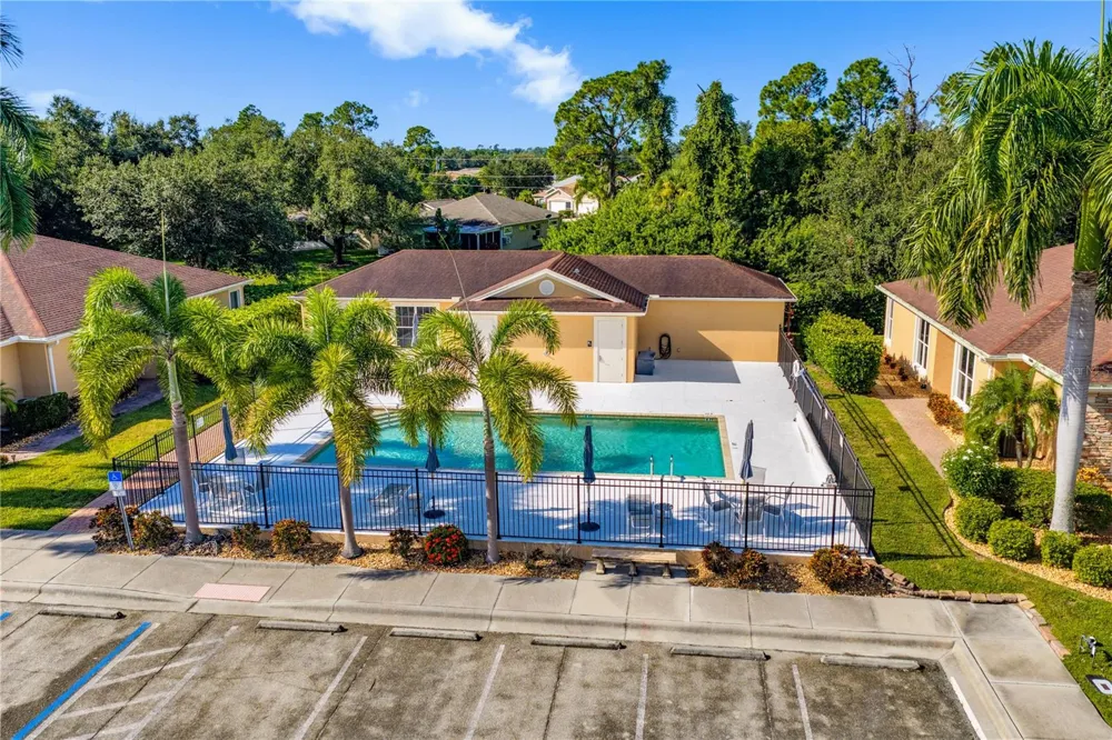 4361 TURNBERRY CIRCLE North Port, FL 34288