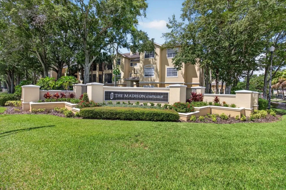 2612 ROBERT TRENT JONES DRIVE #711 Orlando, FL 32835