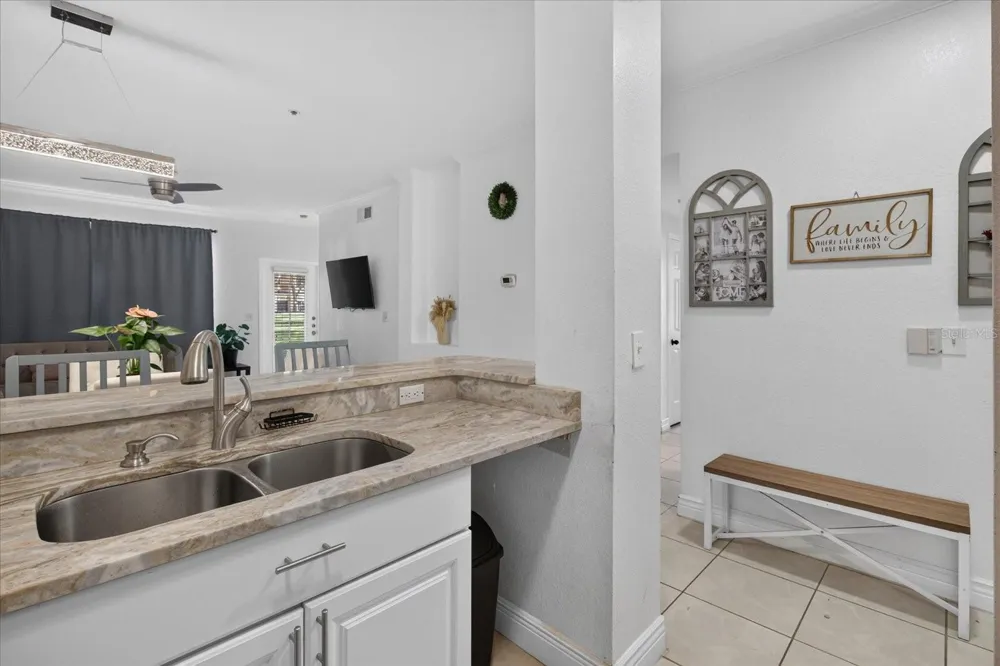 2612 ROBERT TRENT JONES DRIVE #711 Orlando, FL 32835