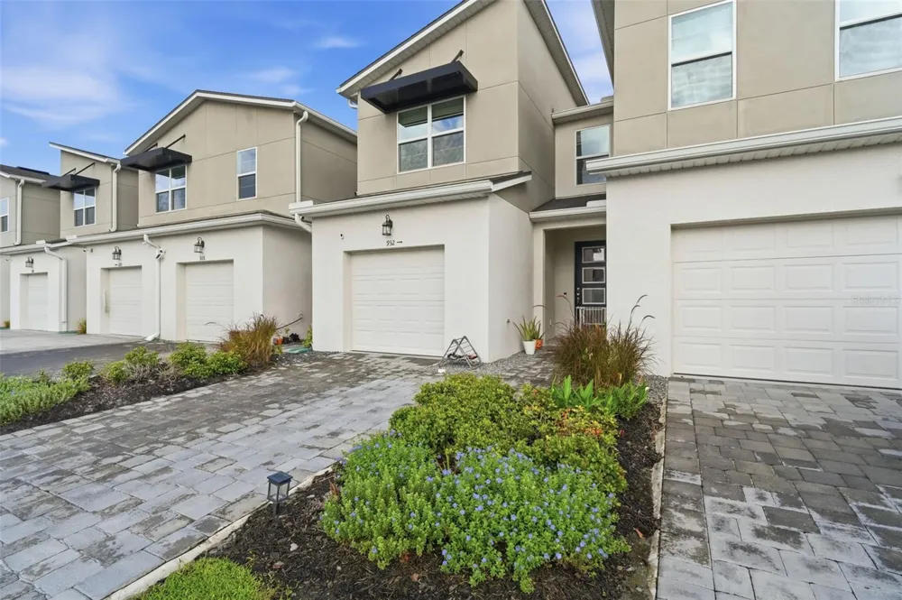932 SPRING PALMS LOOP Orlando, FL 32828