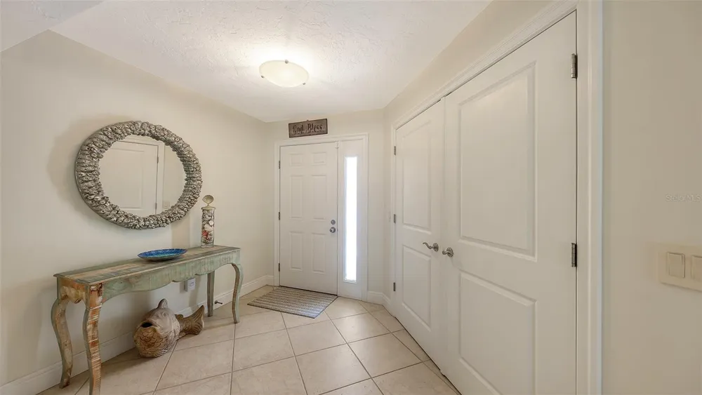 5880 MIDNIGHT PASS ROAD #307 Sarasota, FL 34242