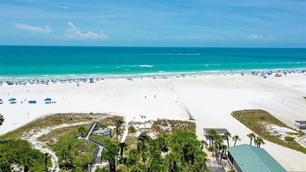5880 MIDNIGHT PASS ROAD #307 Sarasota, FL 34242