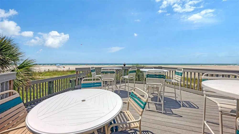 5880 MIDNIGHT PASS ROAD #307 Sarasota, FL 34242