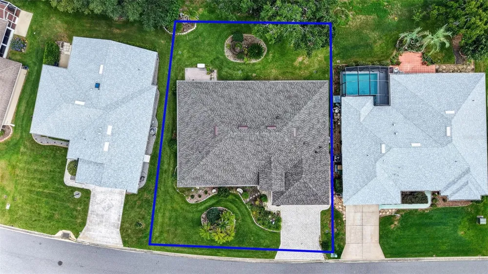 21526 KING HENRY AVENUE Leesburg, FL 34748