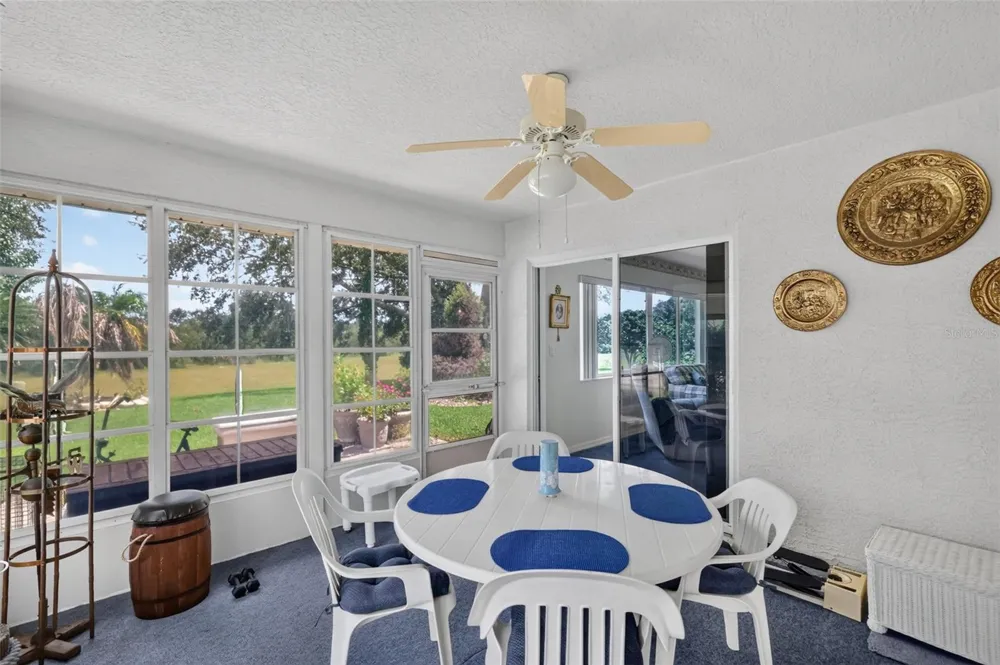 21526 KING HENRY AVENUE Leesburg, FL 34748