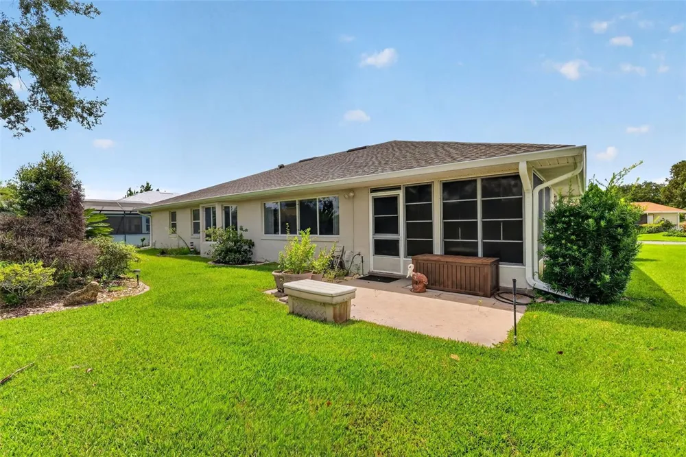 21526 KING HENRY AVENUE Leesburg, FL 34748