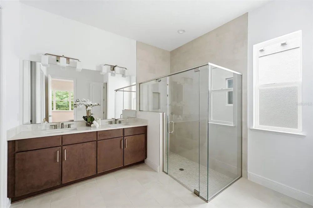 1664 STONECLIFF DRIVE Apopka, FL 32703