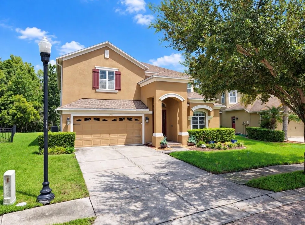 4346 WATERVILLE AVENUE Wesley Chapel, FL 33543