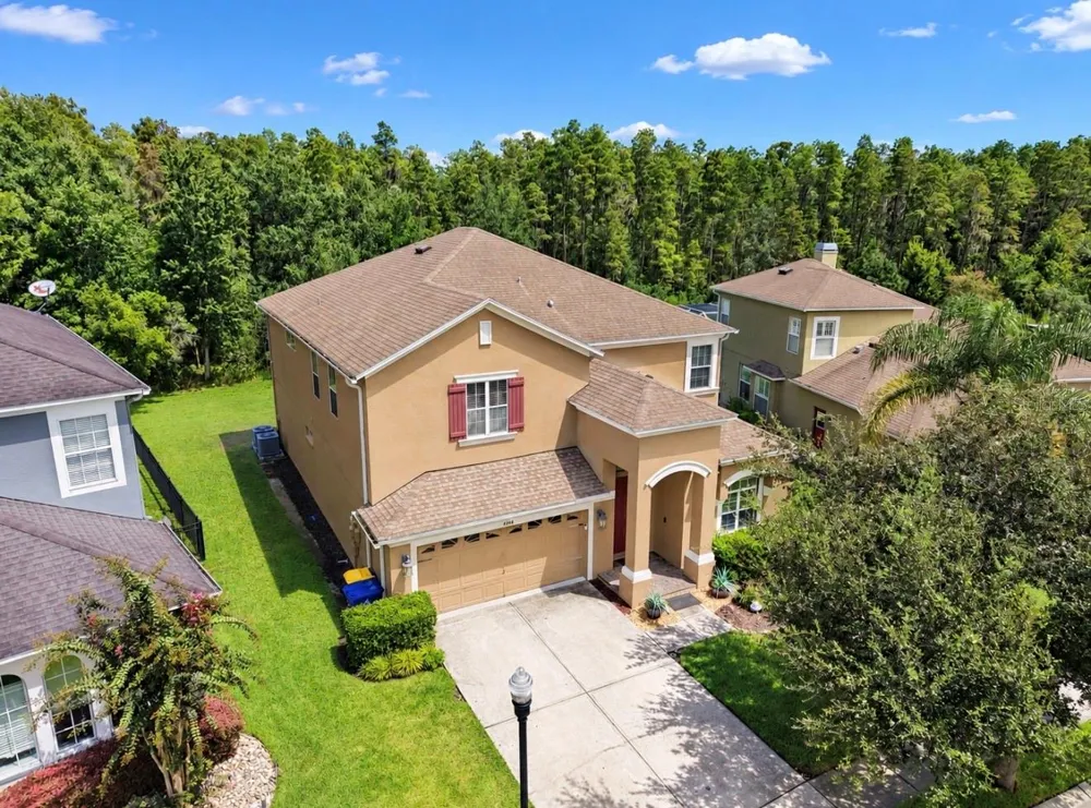 4346 WATERVILLE AVENUE Wesley Chapel, FL 33543