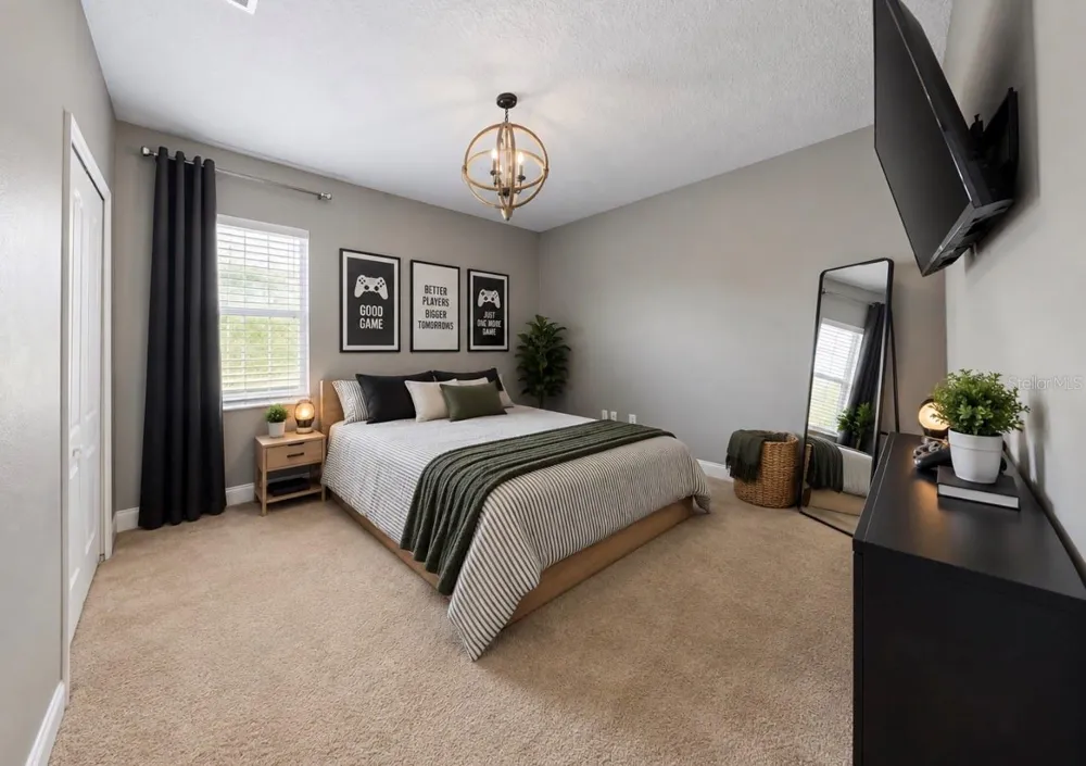 4346 WATERVILLE AVENUE Wesley Chapel, FL 33543