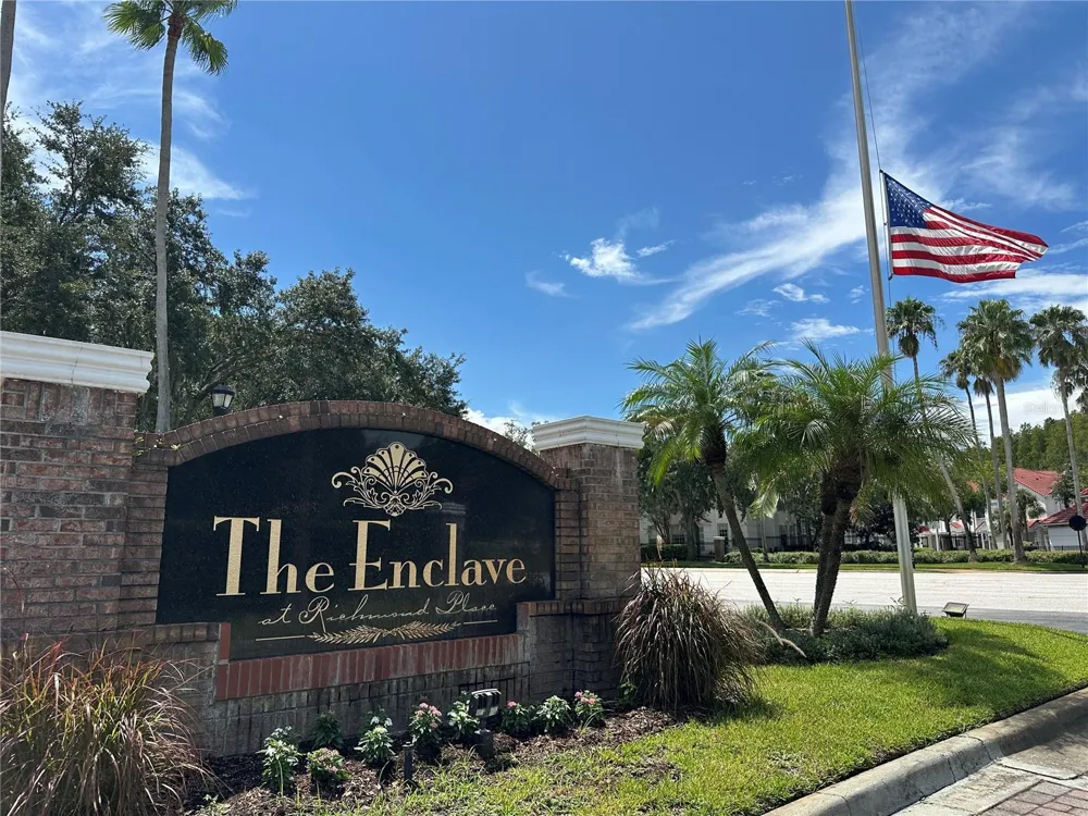 18001 RICHMOND PLACE DRIVE #136 Tampa, FL 33647