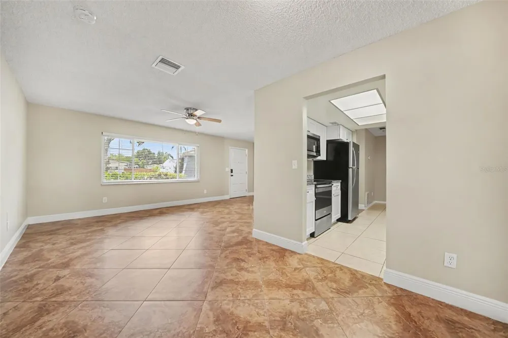 7925 SEGOVIA STREET Orlando, FL 32822