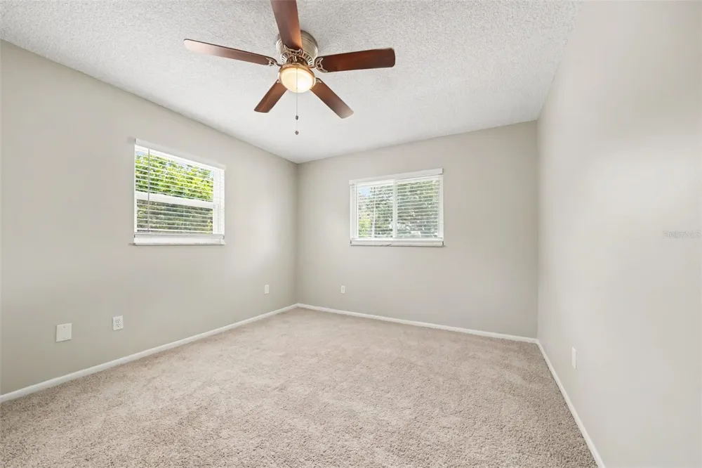 7925 SEGOVIA STREET Orlando, FL 32822