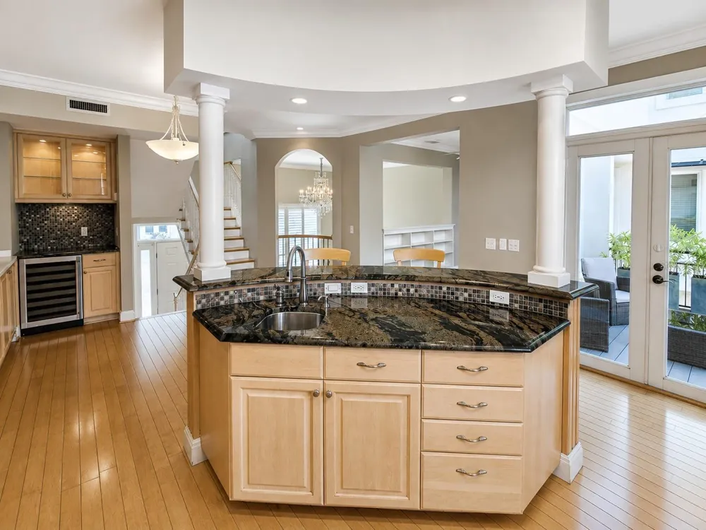 1257 FRUITVILLE ROAD #B2 Sarasota, FL 34236