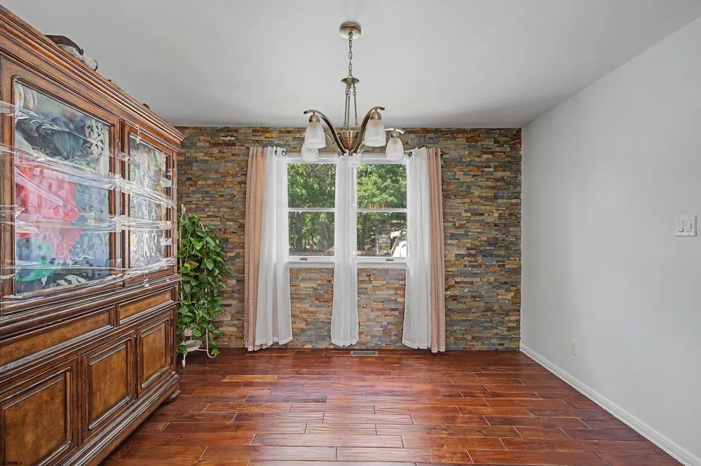 440 S Camelback Dr Galloway Township, NJ 08205