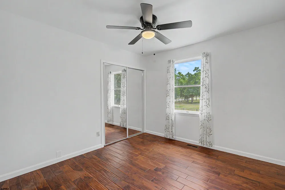 440 S Camelback Dr Galloway Township, NJ 08205