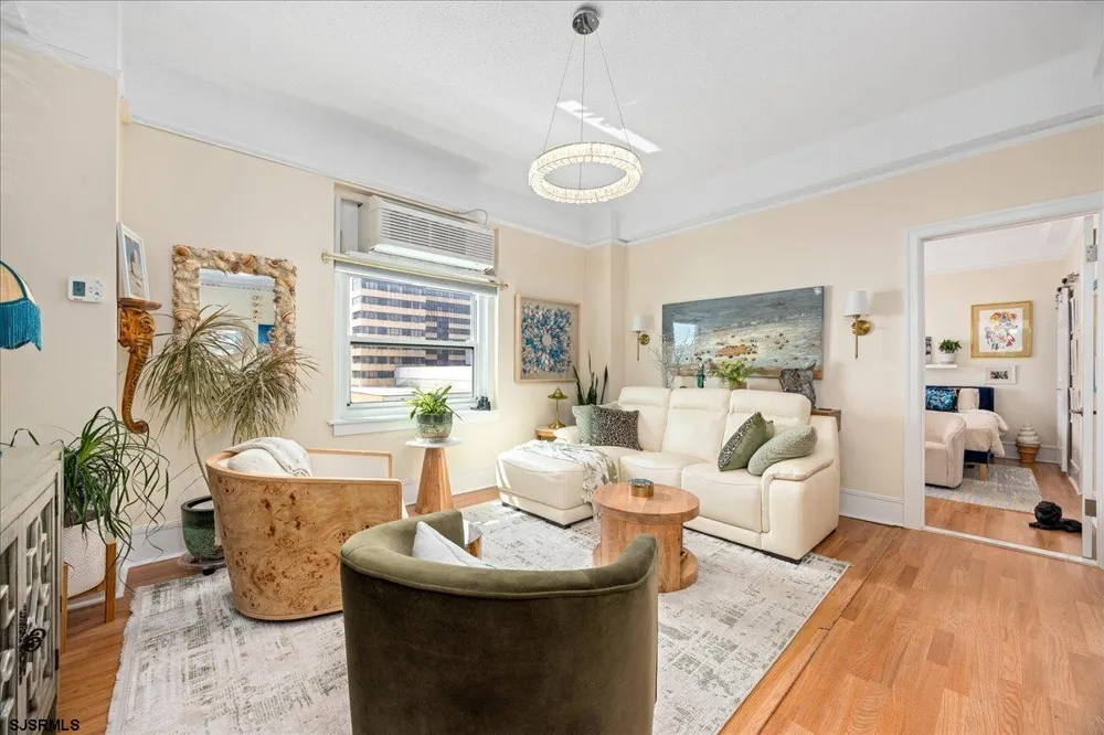 2721 Boardwalk Atlantic City, NJ 08401