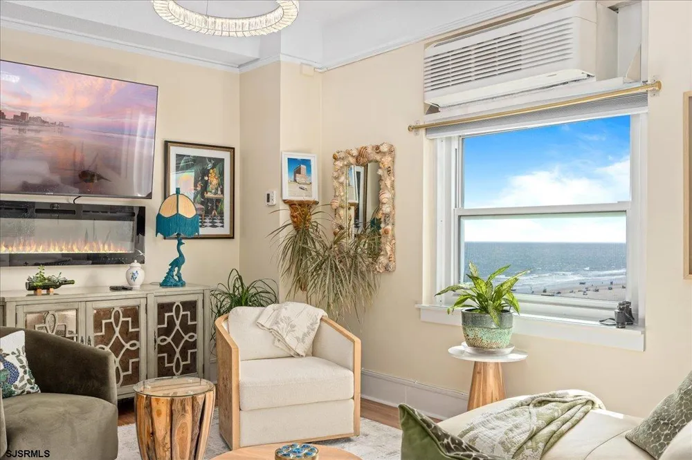 2721 Boardwalk Atlantic City, NJ 08401